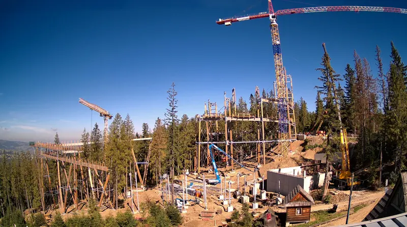 Observation tower under construction — timelapse camera view
